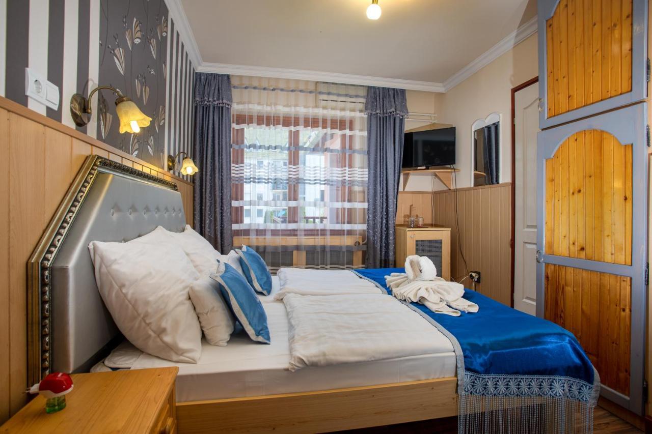 Illes Hotel Сегед Экстерьер фото
