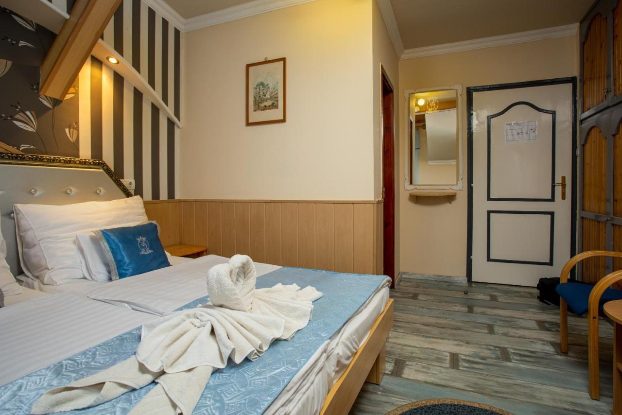 Illes Hotel Сегед Экстерьер фото